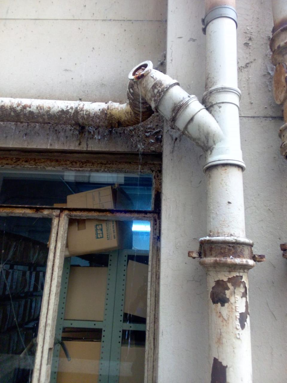 External PVC waste pipe and downpipe repair